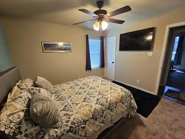 Fully Furnished Hse - 4 Rms Ready