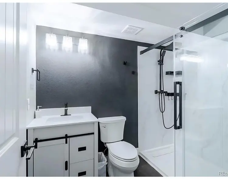 Newly Finished Basement $