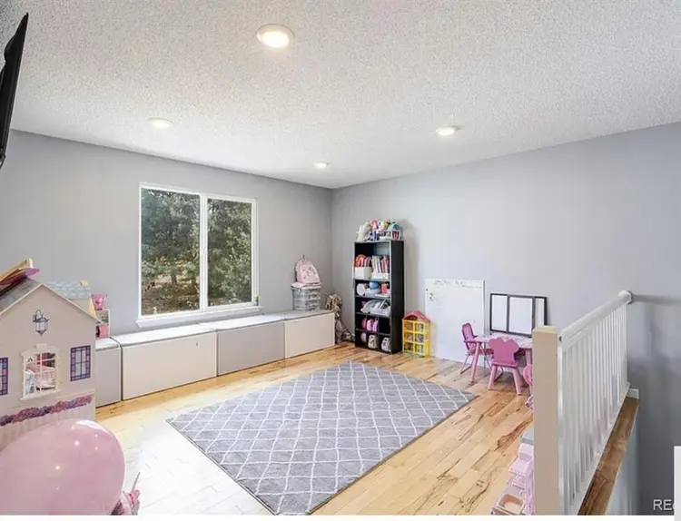 Newly Finished Basement $