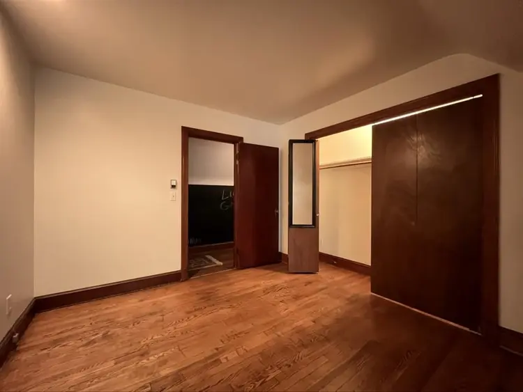 ☀️ – Balcony
— Westminster