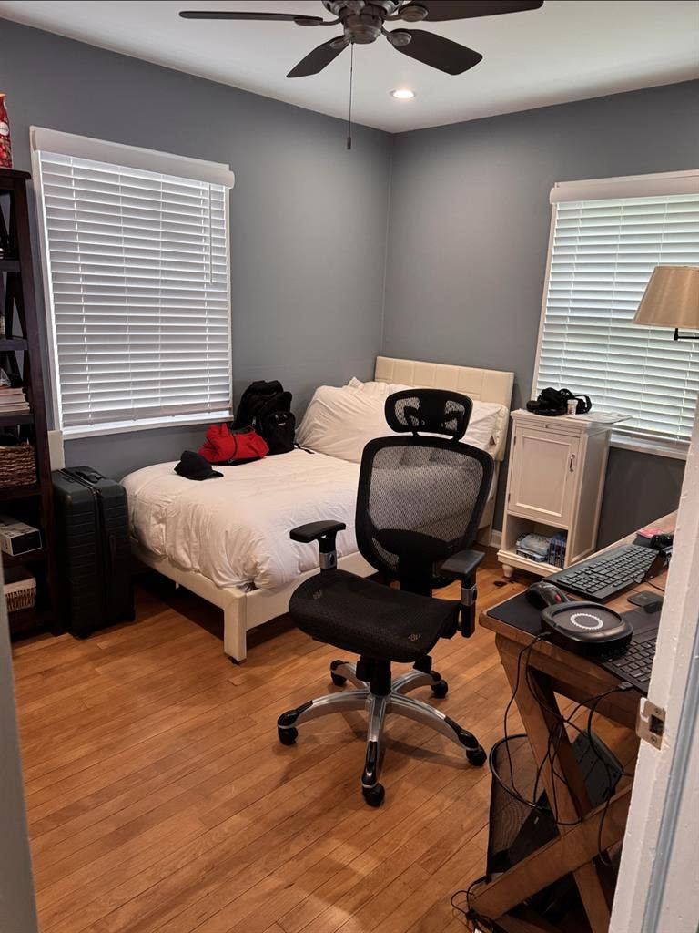 Townhouse Share in South Alexandria