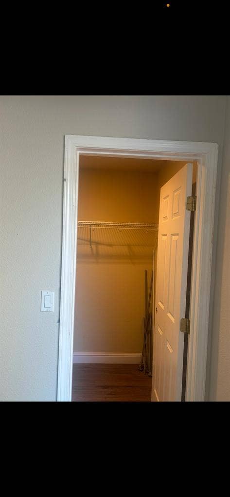 West Sacramento Home w Room to Rent