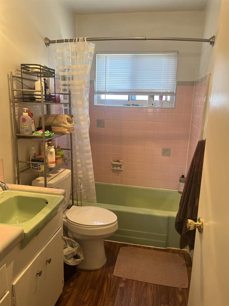 North Park room available