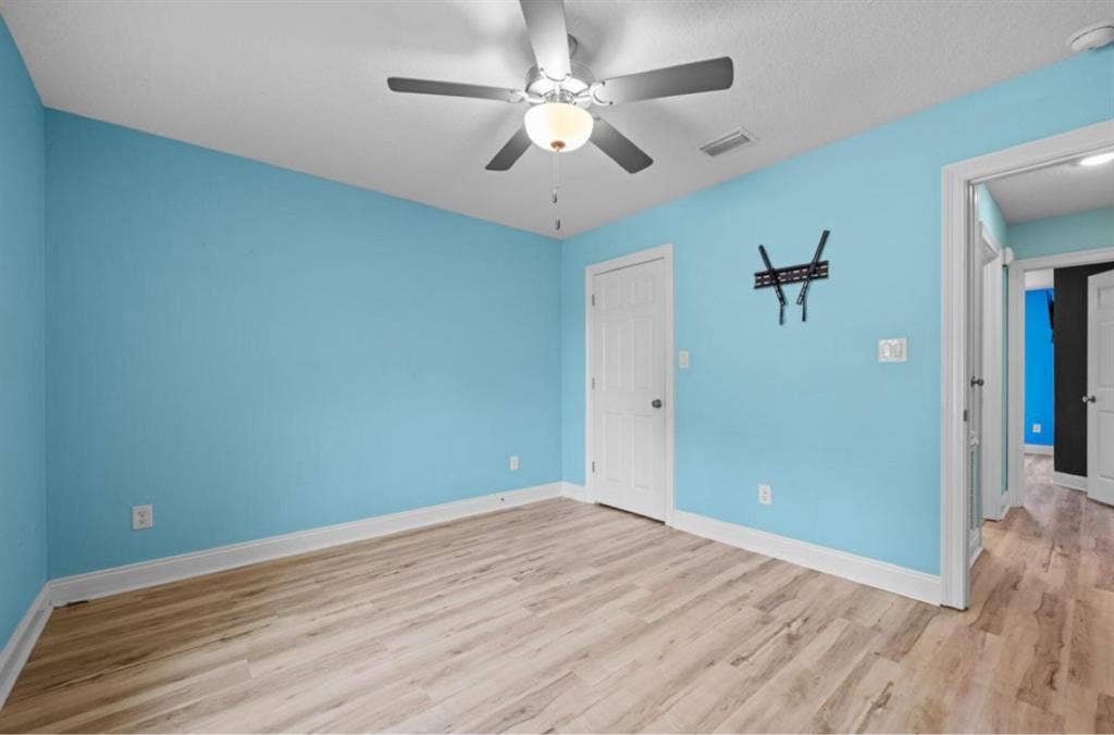 Need two rooms filled.