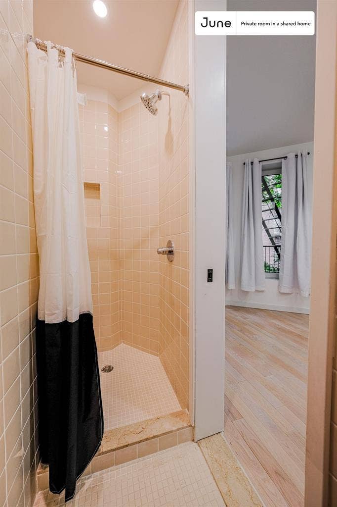 4 BR in New York City