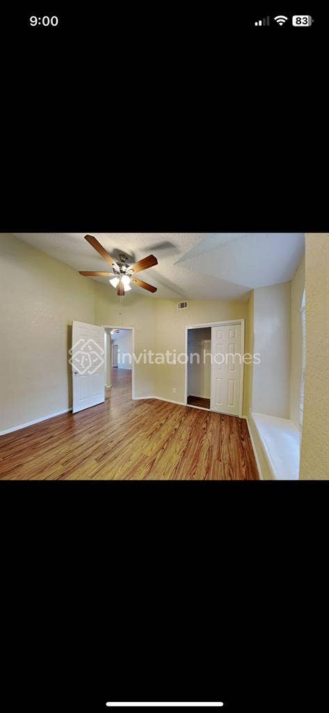 Spacious room for rent in Orlando