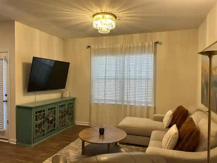 3 BR in Charlotte