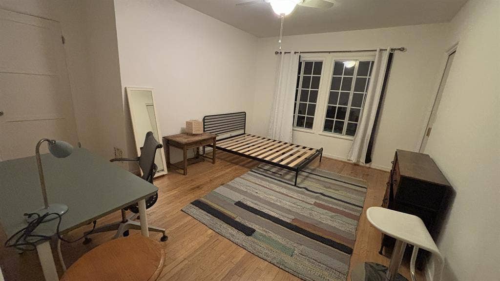 Furnished Room W Private Bath