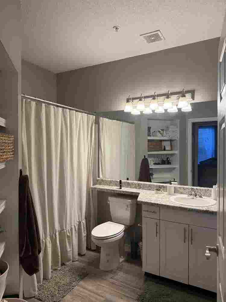 bath Apartment Cool Springs