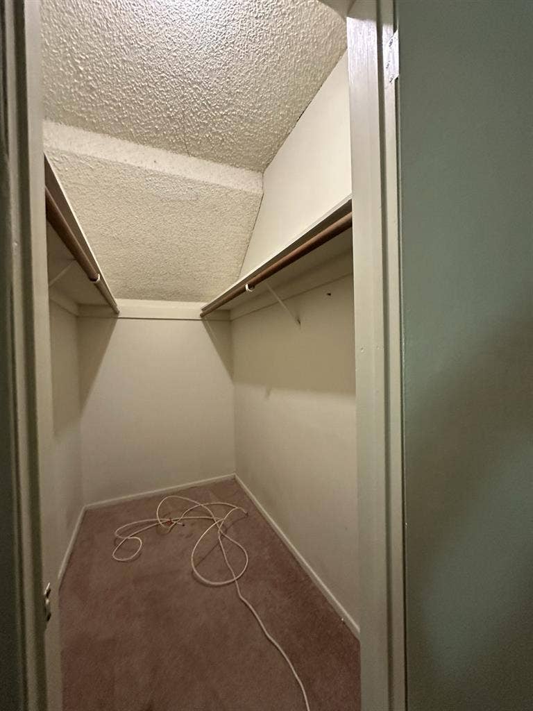 rooms available in Santa Monica