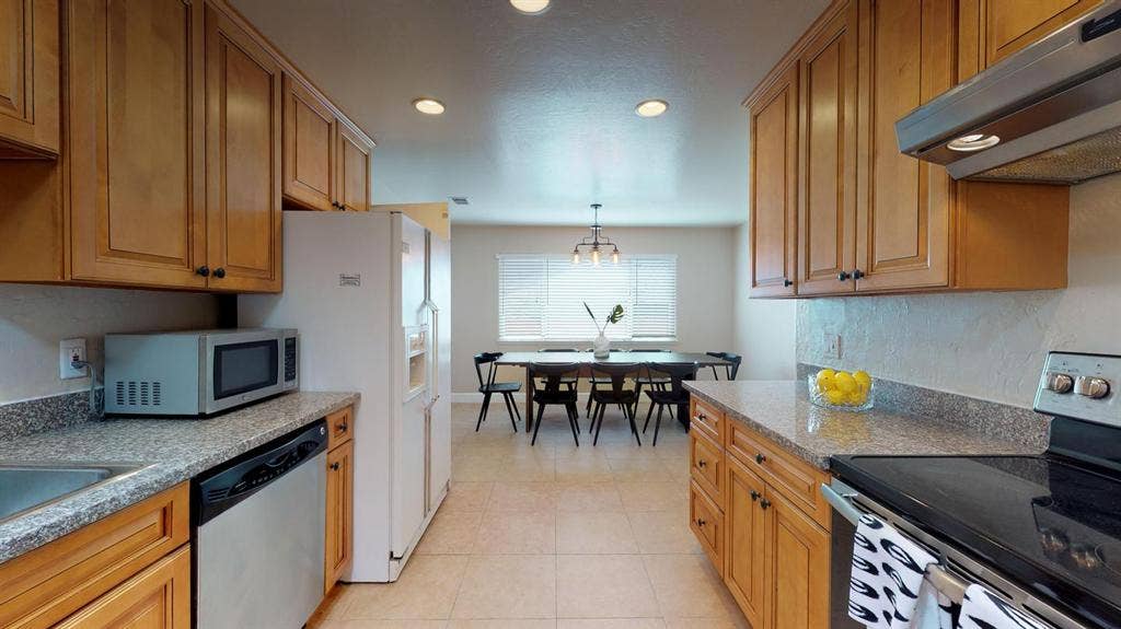 1 BR in Cupertino