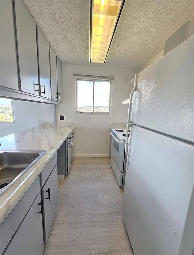 Private room private bath for rent