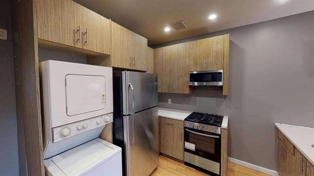 1 BR in Brooklyn