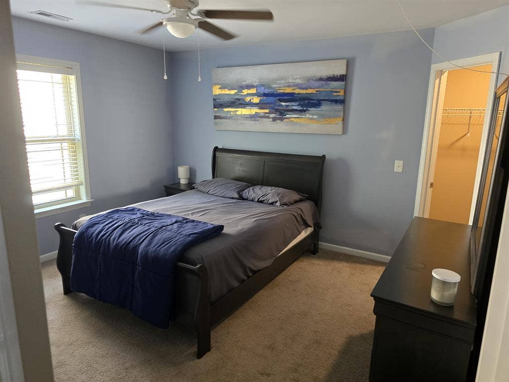 Quiet, Safe Room w/ utilities Inc