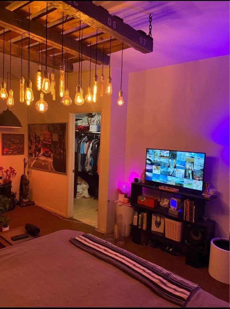 Private Big Master Bedroom & Bath