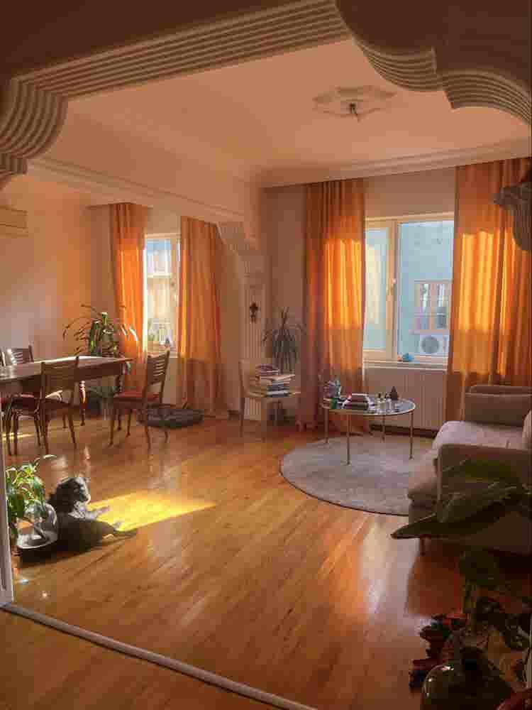 Centered location sisli kurtulus