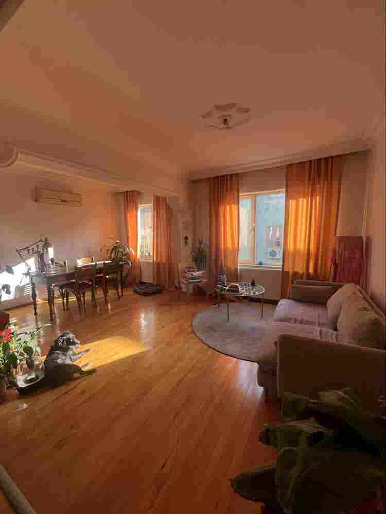 Centered location sisli kurtulus