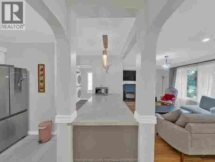 Upper unit in home in South Windsor