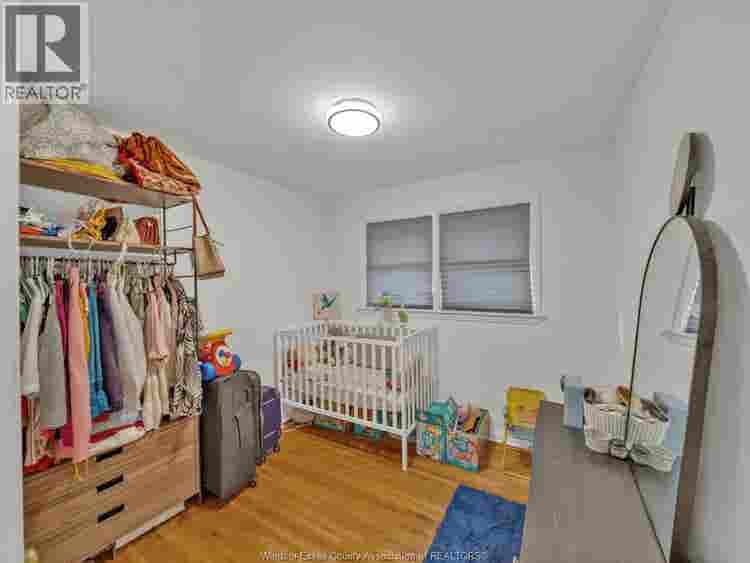 Upper unit in home in South Windsor