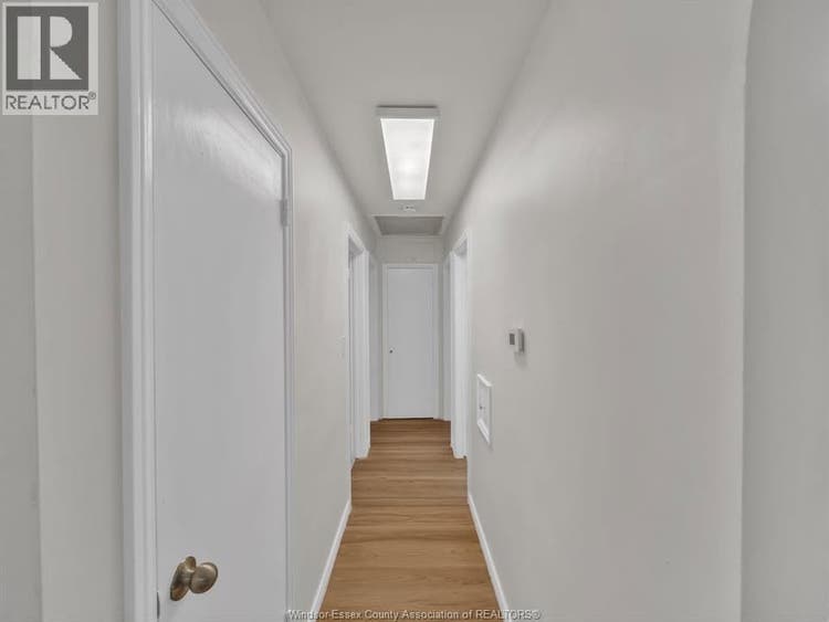 Upper unit in home in South Windsor