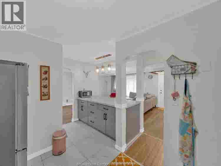 Upper unit in home in South Windsor