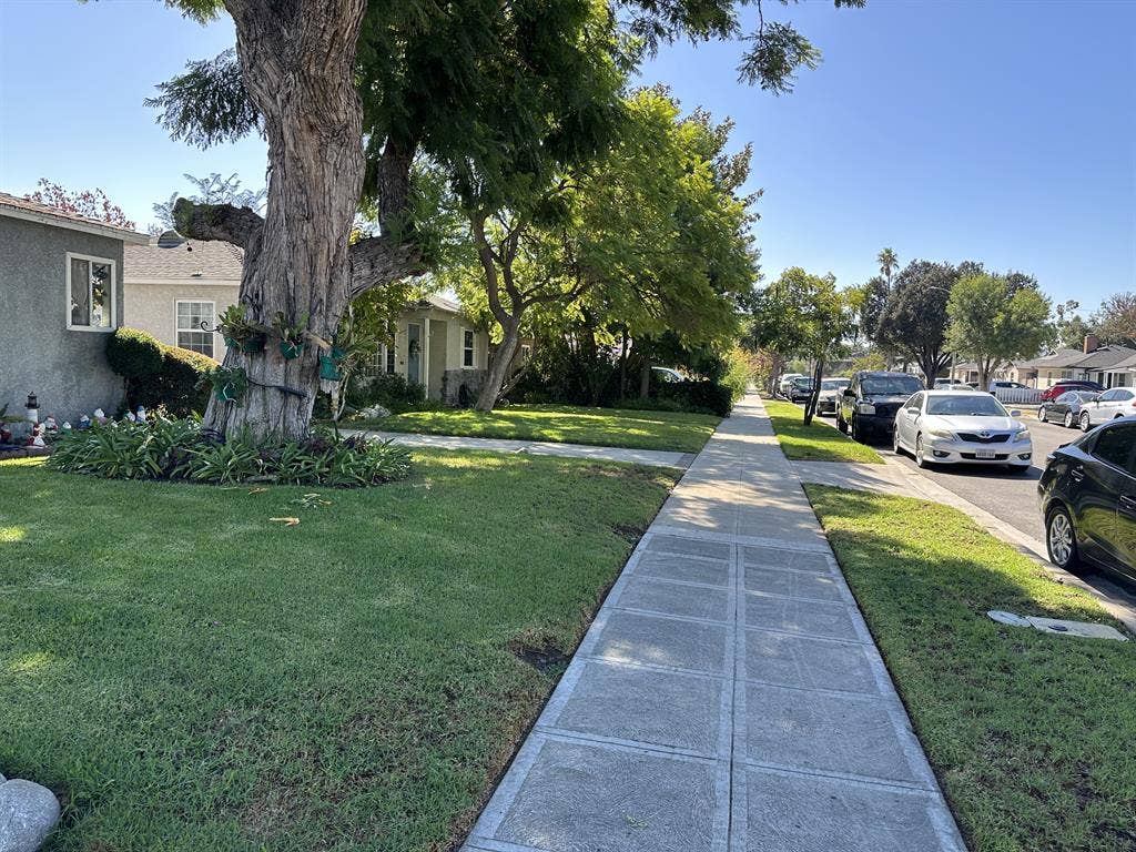 Suite Room in Burbank California