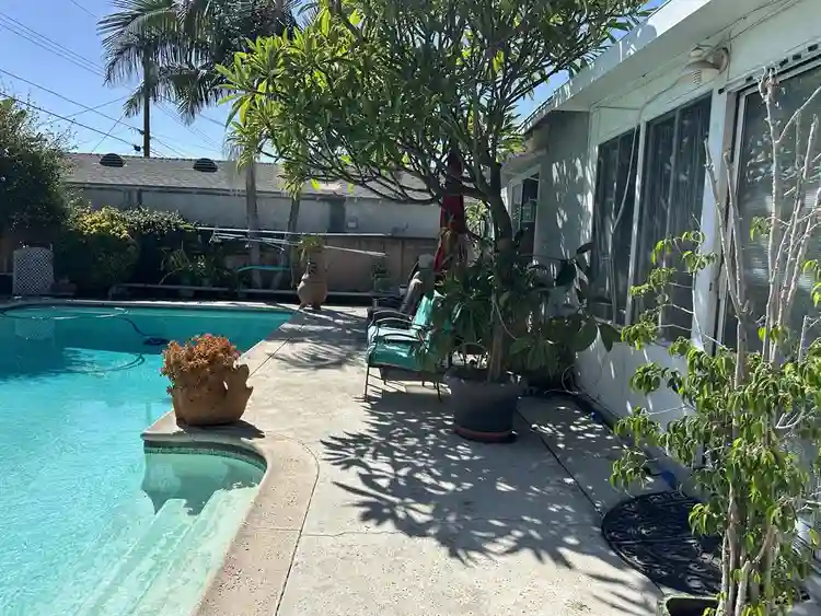 Suite Room in Burbank California