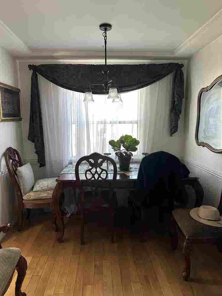 Suite Room in Burbank California