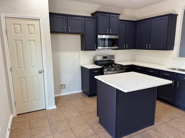 3 BR in San Antonio