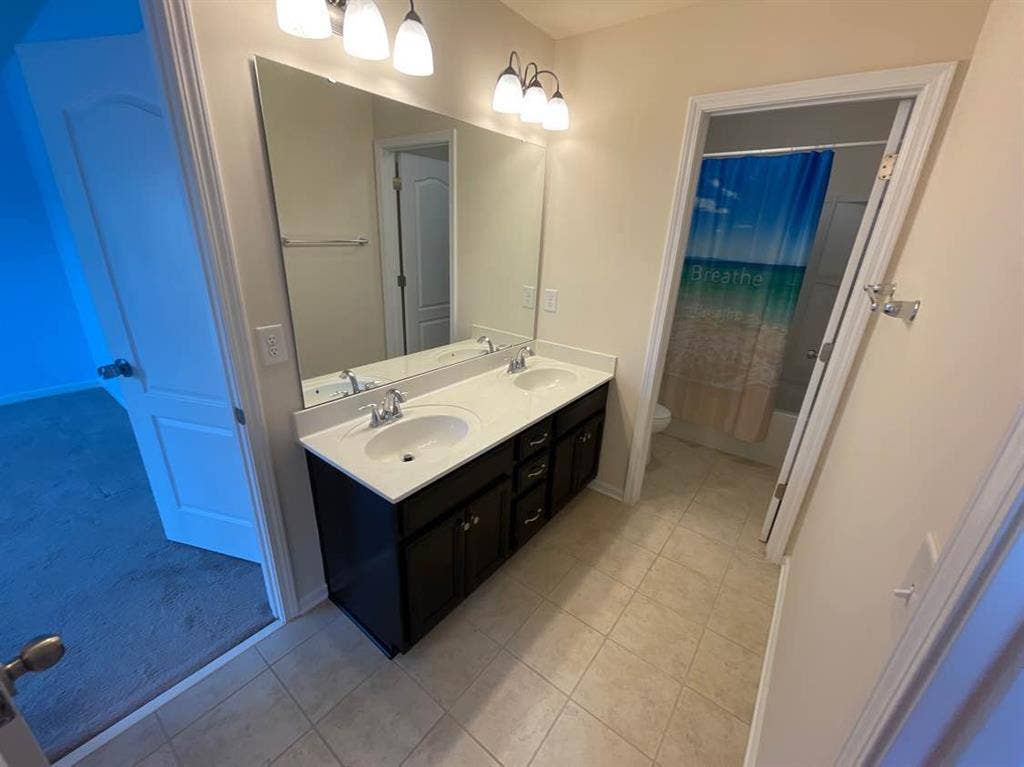 6 BR in Charlotte
