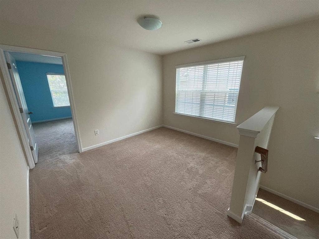 6 BR in Charlotte