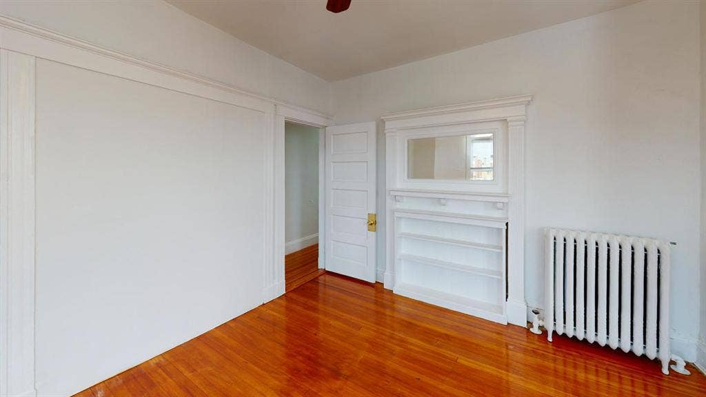 4 BR in Boston