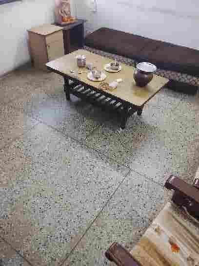Room 4 Rent in Rohini Delhi India