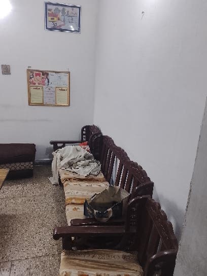 Room 4 Rent in Rohini Delhi India