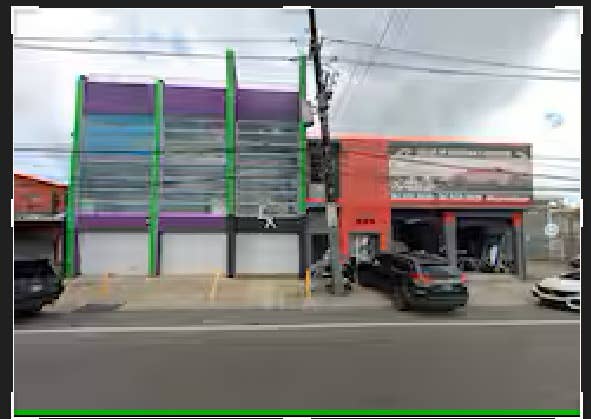 Minimilist - Room- King Bed #1