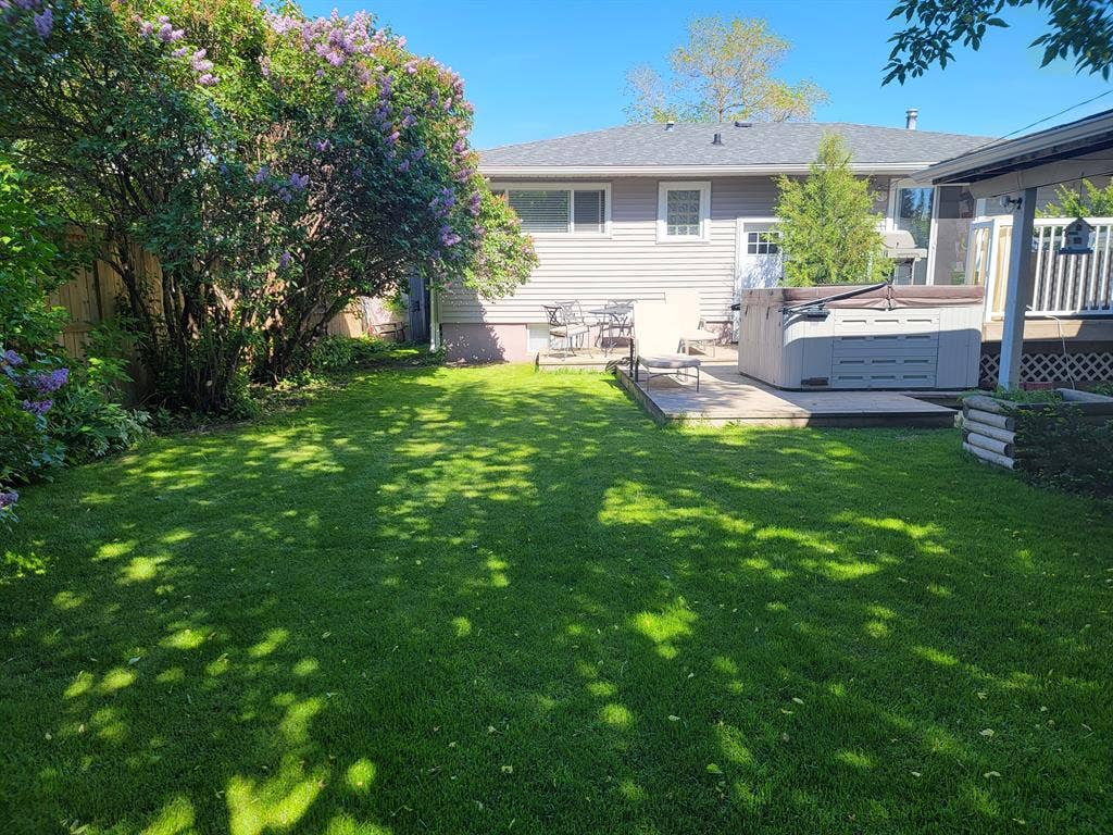 Bedroom for Rent in Killarney SW