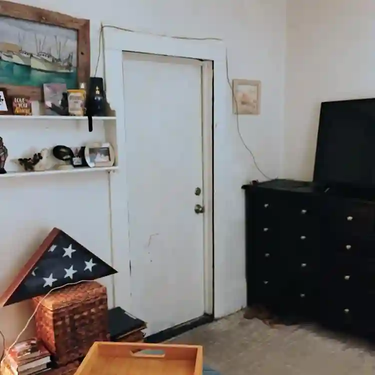 Quiet room in Sanford