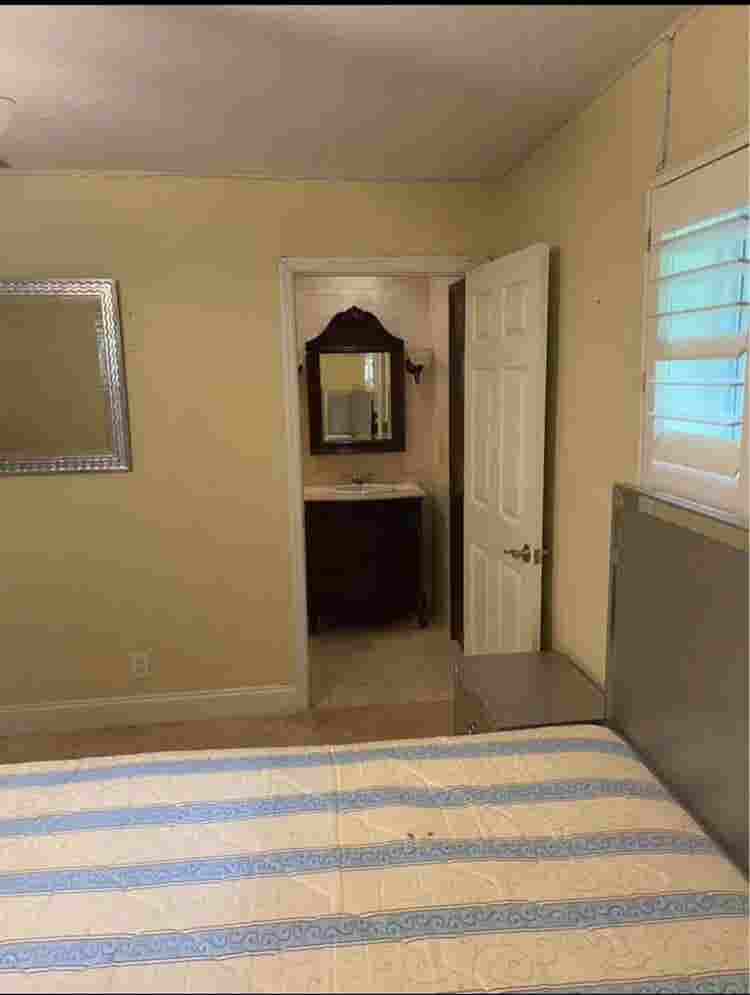 Private room for rentt