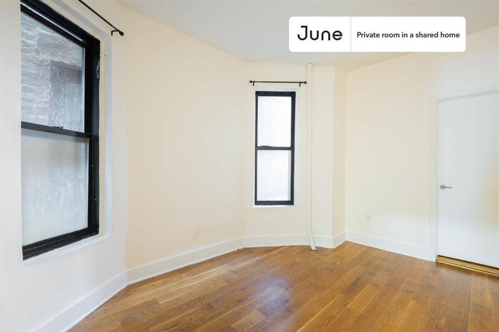 2 BR in New York City