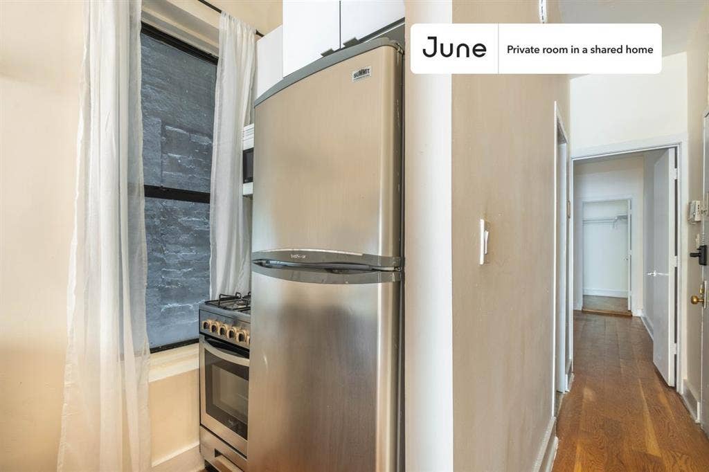 2 BR in New York City