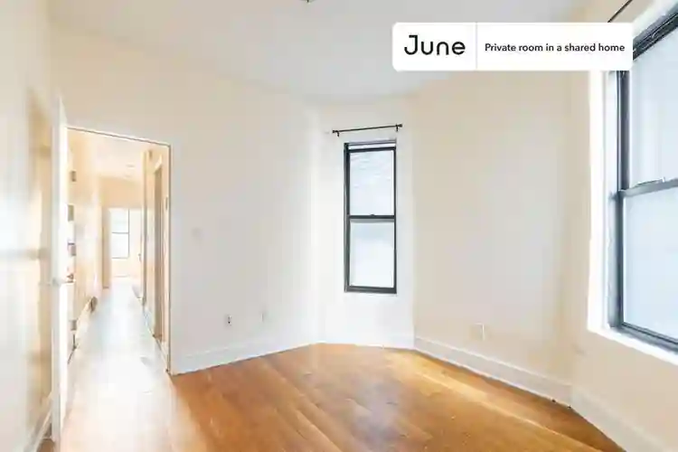 2 BR in New York City