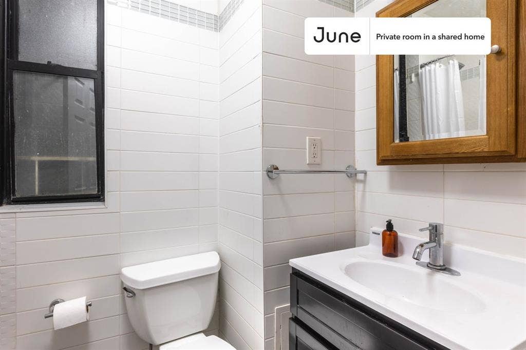 2 BR in New York City