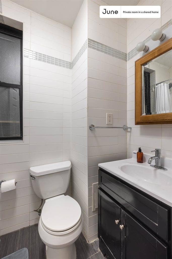 2 BR in New York City