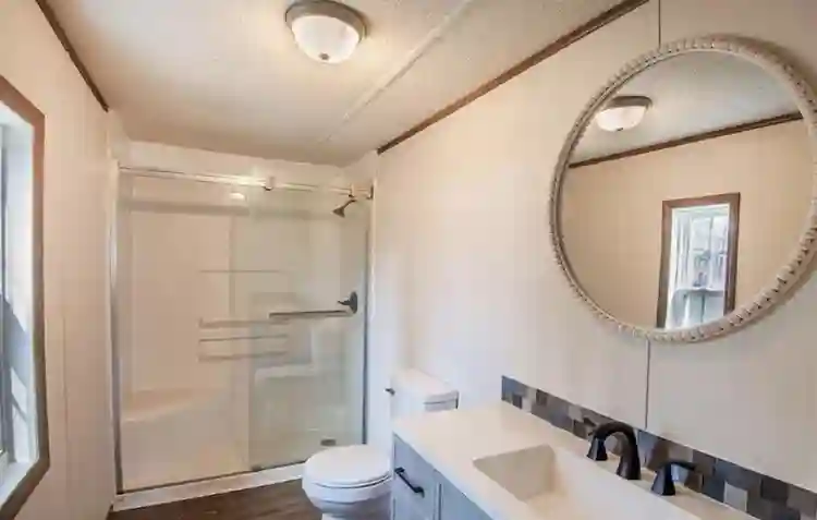 3 bedroom and 2 bathroom