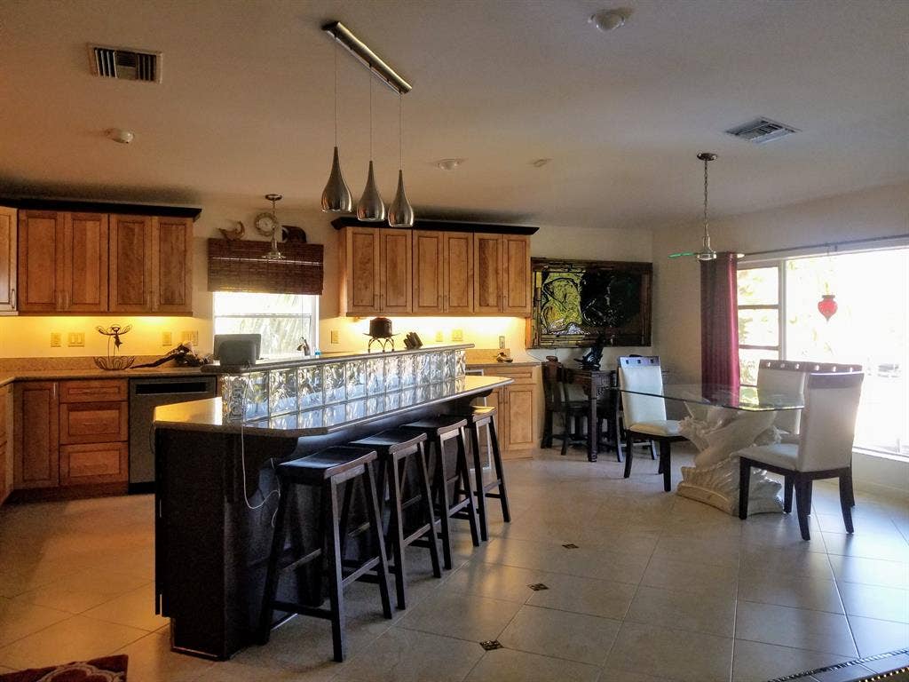 Gorgeous large Bedroom with Ensuite