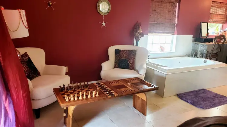 Gorgeous large Bedroom with Ensuite