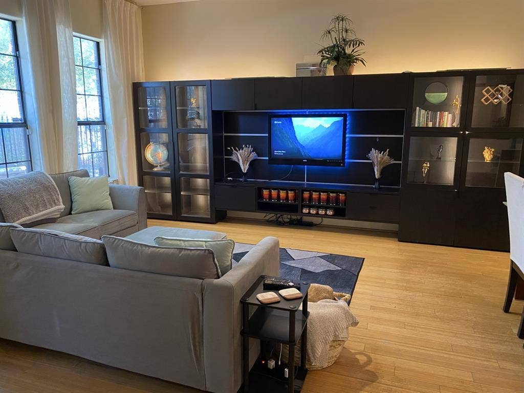 Furnished room in EaDo