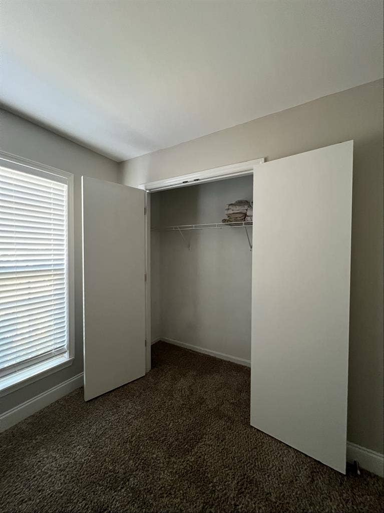 Bedroom prime neighborhood