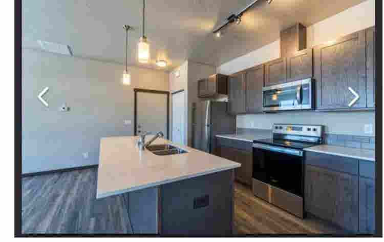 Looking for F-Roommate Oct-Feb