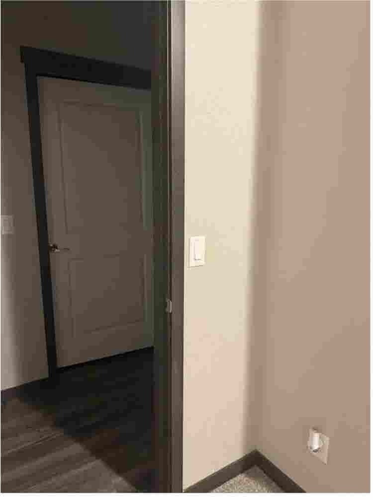 Looking for F-Roommate Oct-Feb